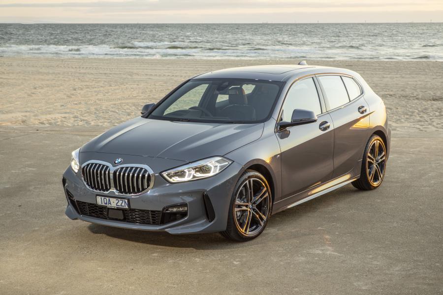  BMW 118i M Sport (F40) 2019 года  (AU) (фото 14 из 27)